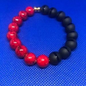 Red Magnesite & Black Onyx 10mm Bead Bracelet
